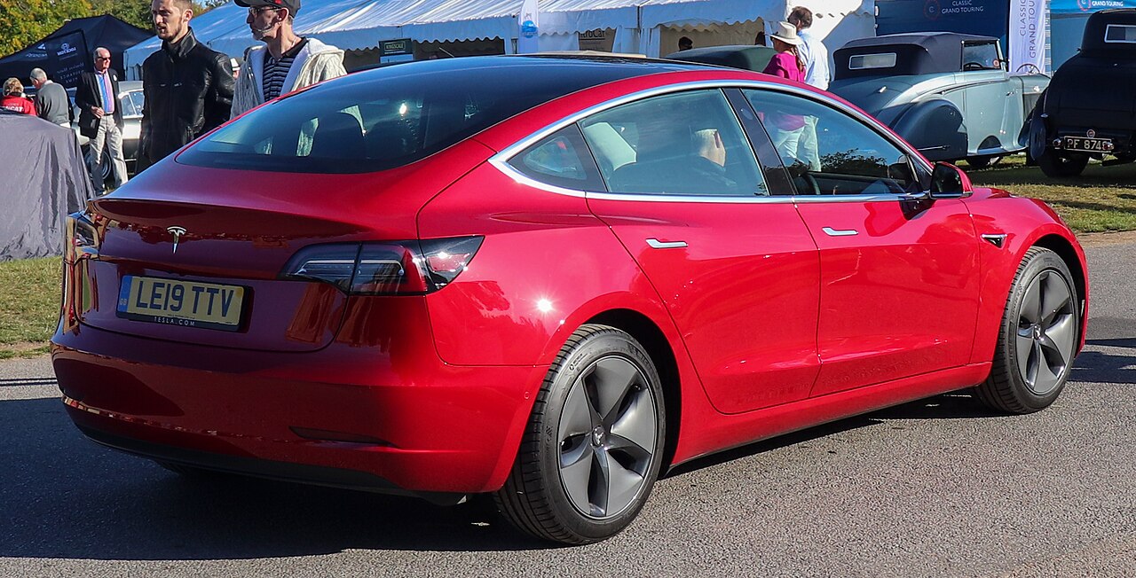 Tesla 2021 Model 3 Standard Range Plus