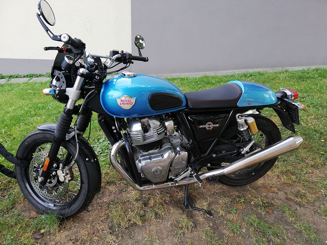 Royal Enfield INT650 (2022)