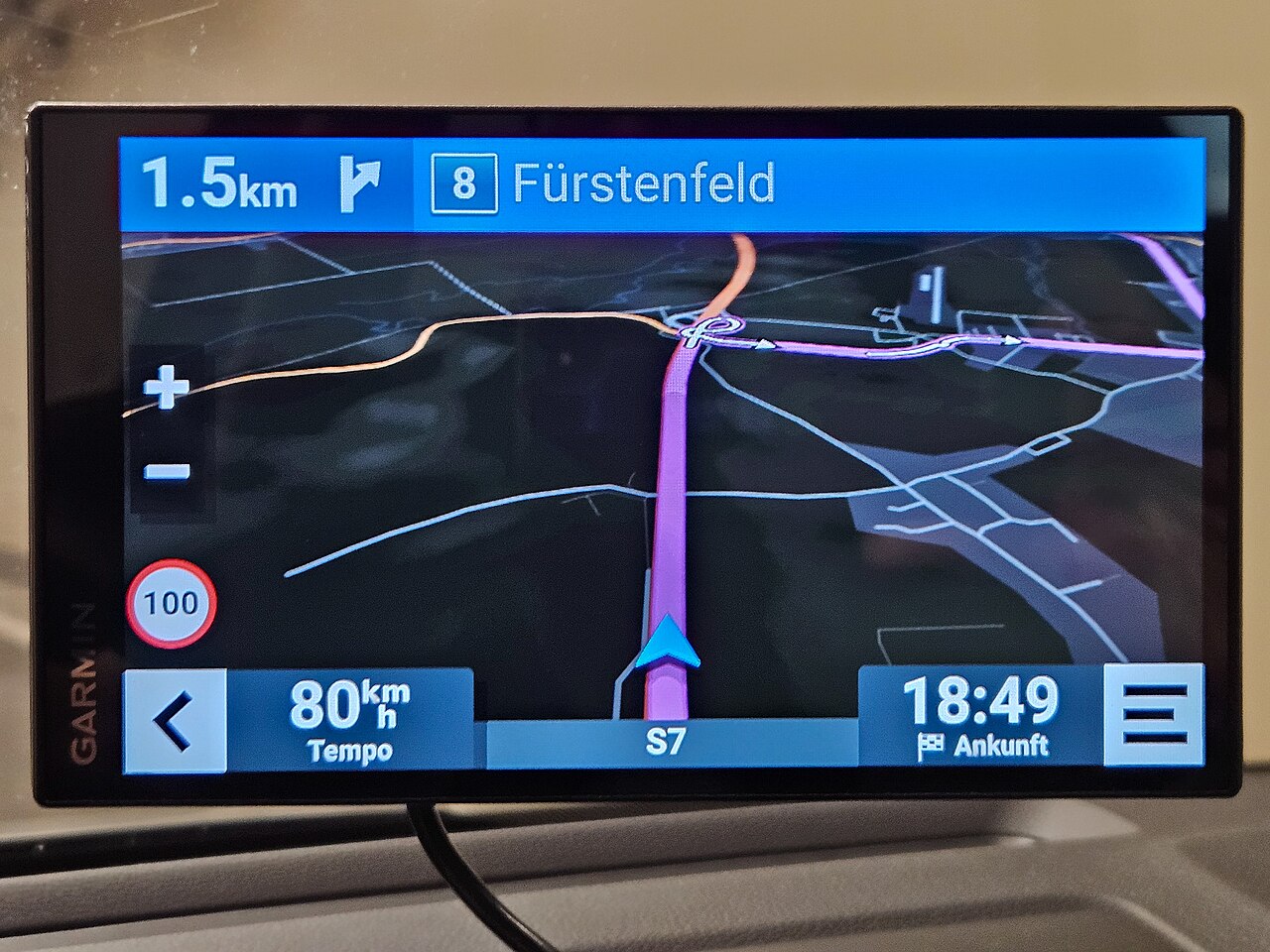 Garmin DriveSmart 76